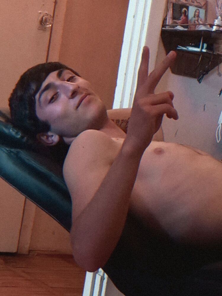  ,   Narek, 23 ,   ,   