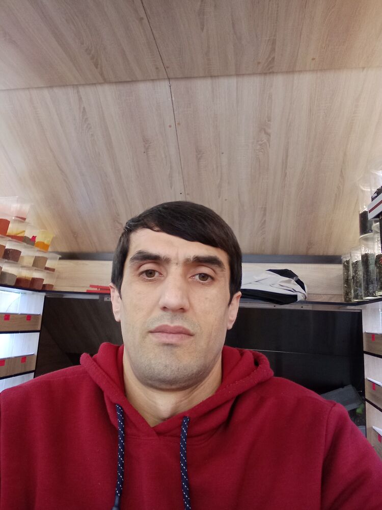  42478336  Fakha, 37 ,    