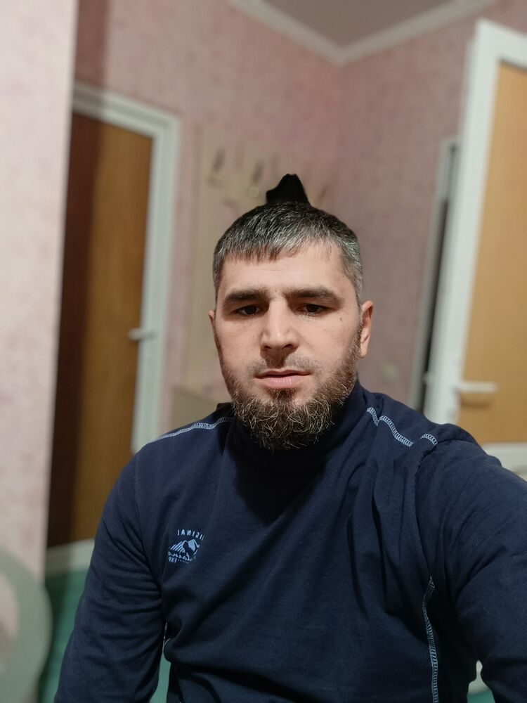  ,   Shamil, 34 ,   ,   , c , 