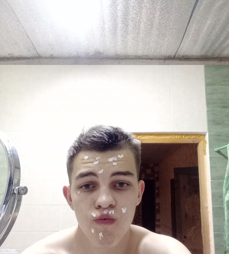  35784806  Dmitry, 20 ,    