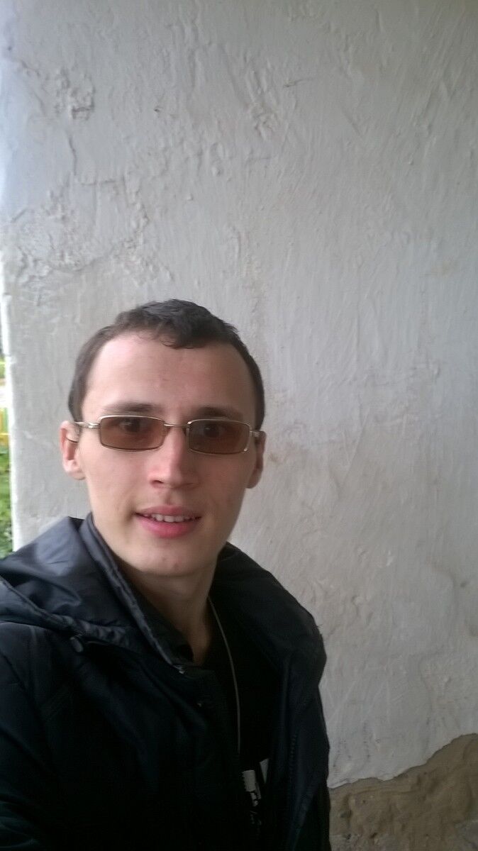  12026326  Anton, 29 ,    