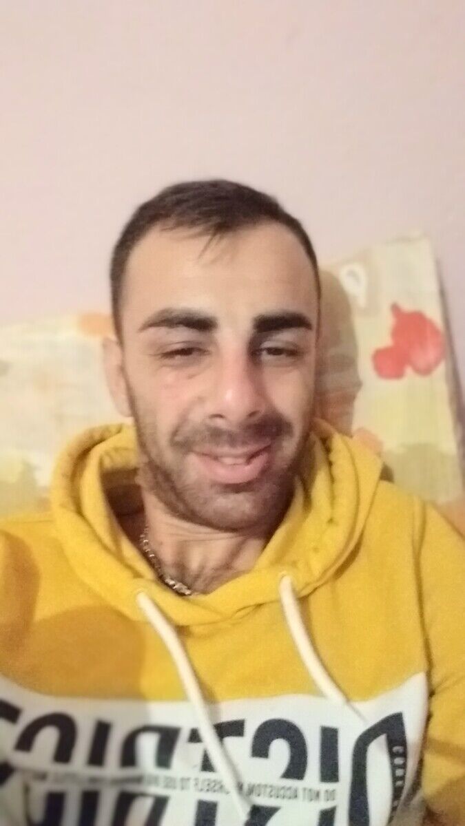  20966056  Hasan, 35 ,    