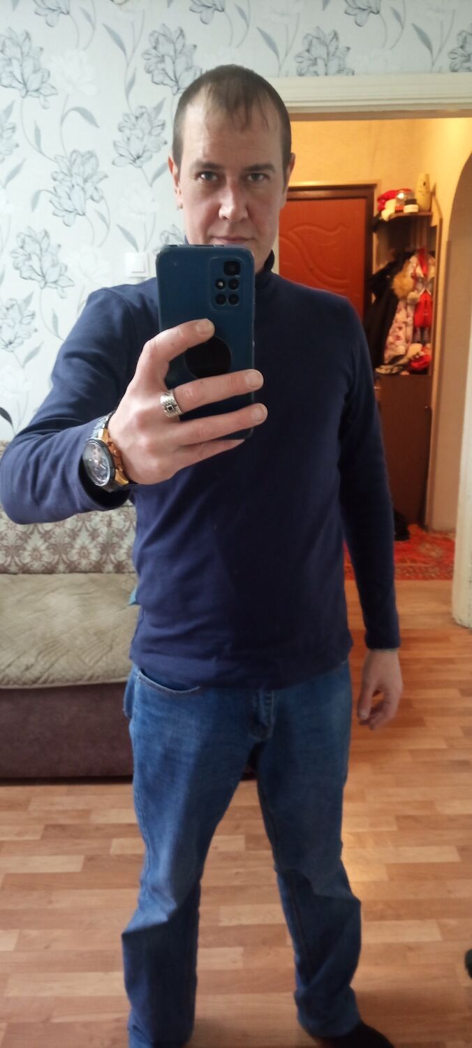  48684416  Vladimir, 35 ,    