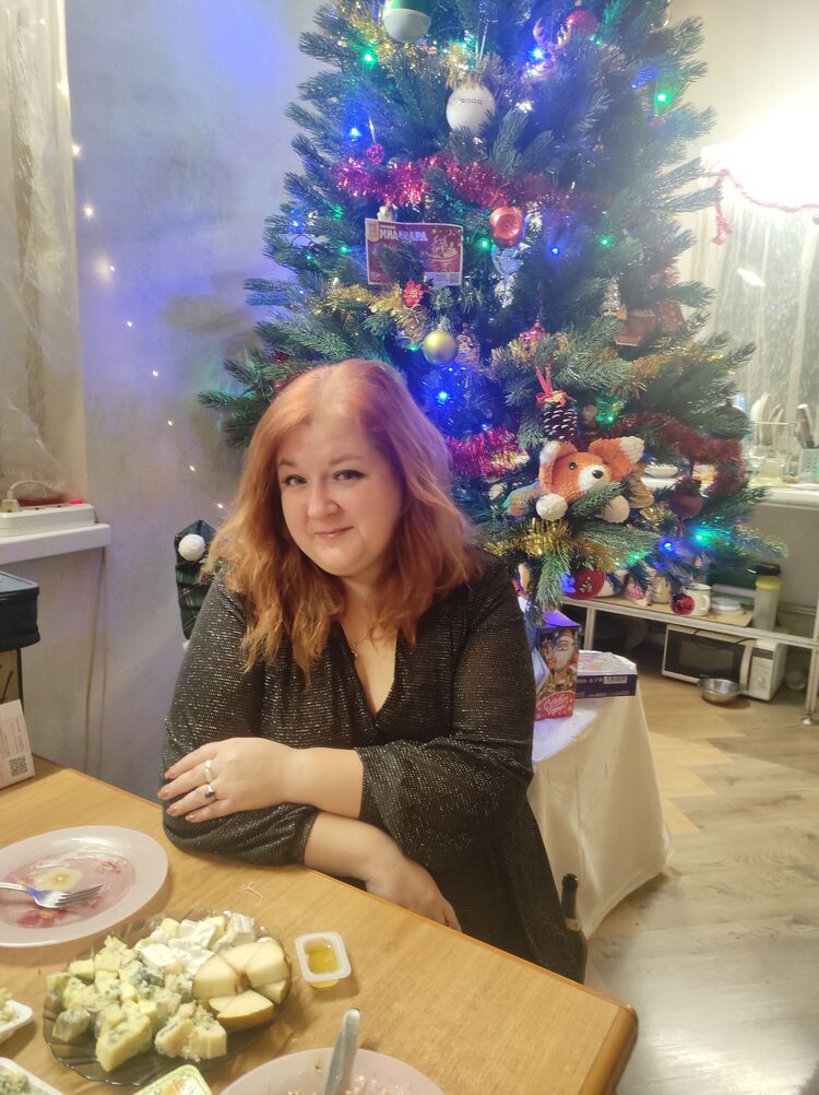  42297296  Darya, 37 ,    