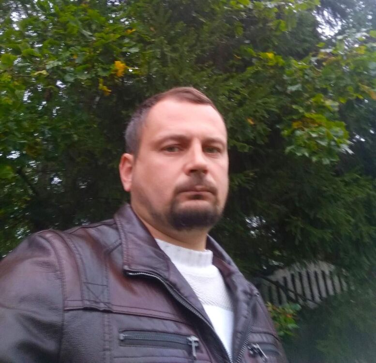  41100486  , 42 ,    