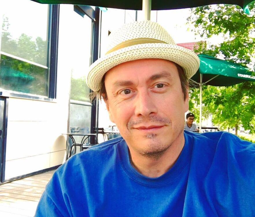  17858986  Aleksander, 56 ,    