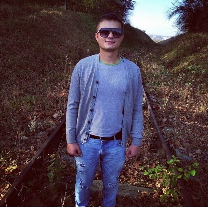  18307386  Dima, 27 ,    