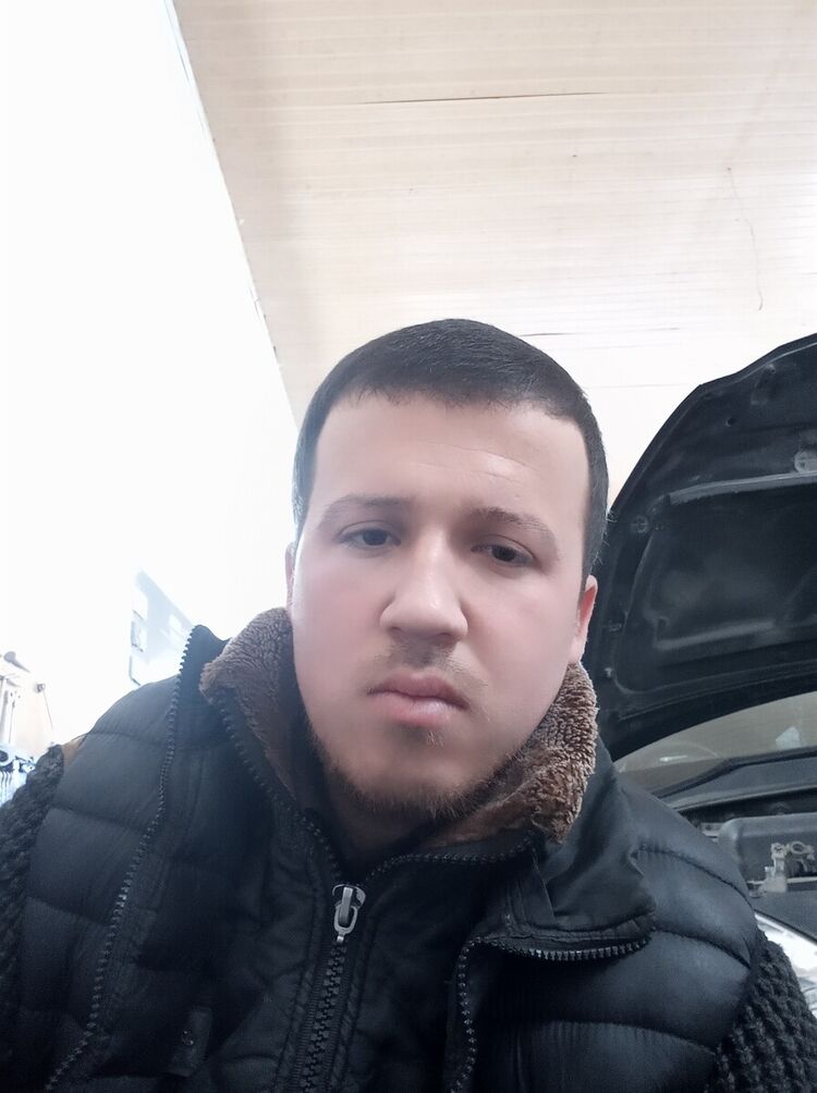 22189696  Akmal, 32 ,    