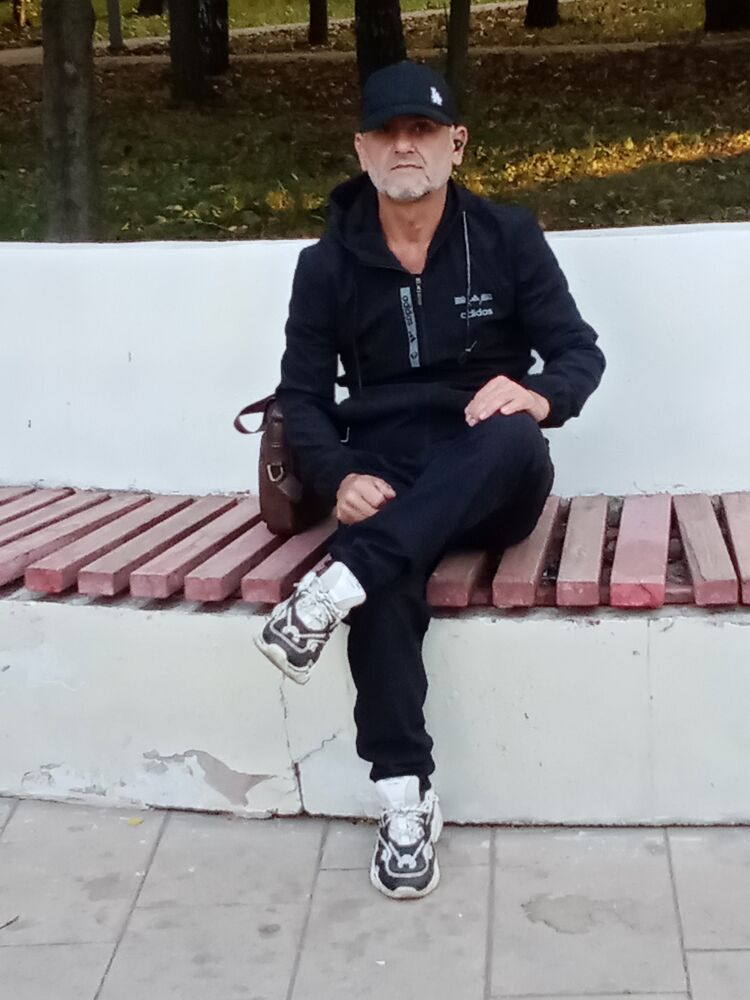  38177256  , 51 ,    