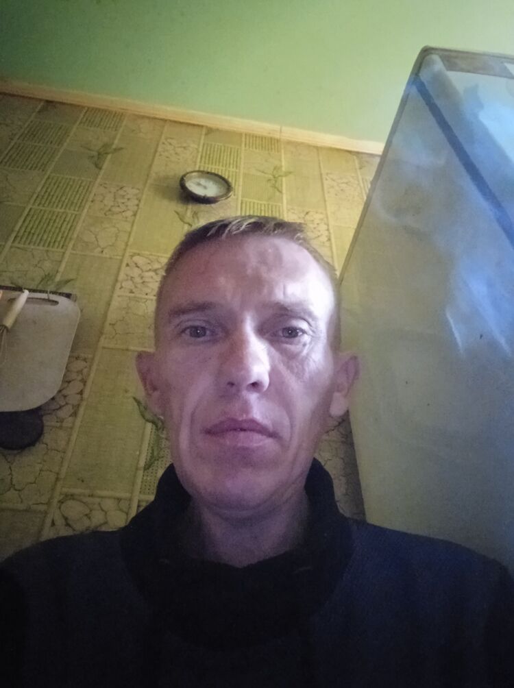  46658886  , 41 ,    -