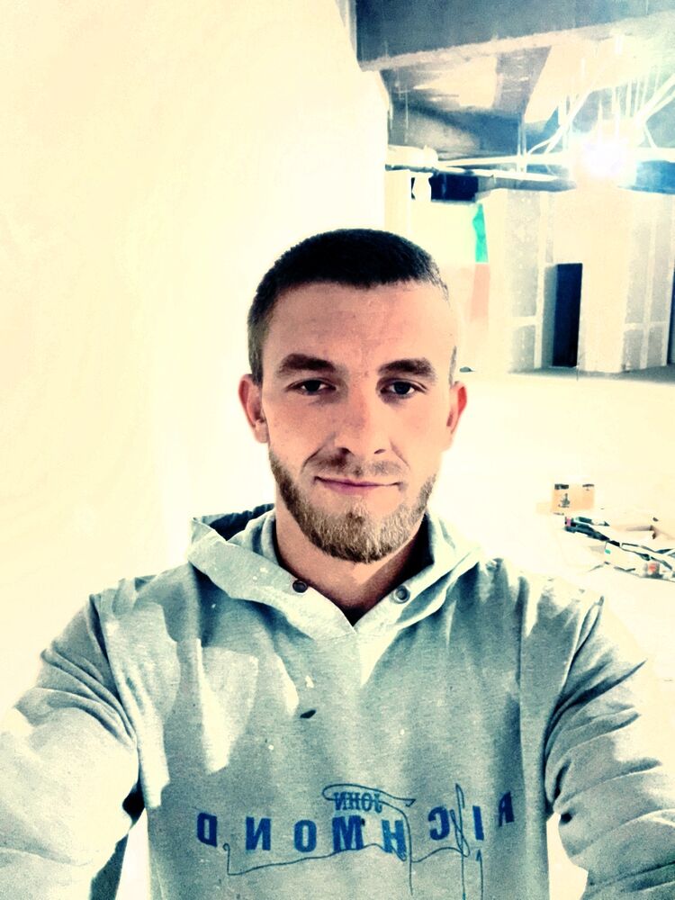  40368006  Kirill, 25 ,    
