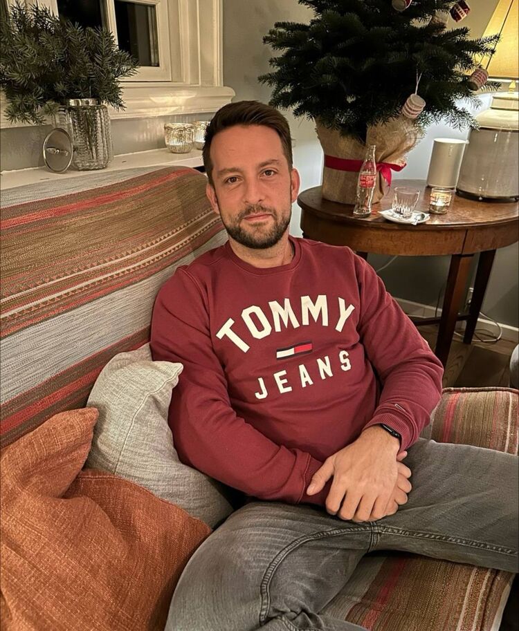 ���� 46915746 ������� ������, 39 ���, ���� ���������� � �������������