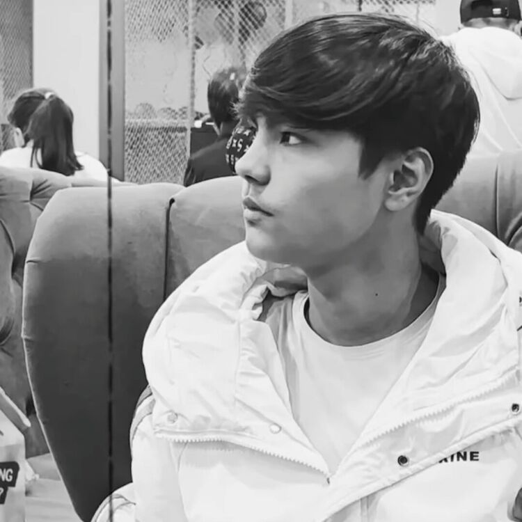  54544036  Mahmud, 18 ,    