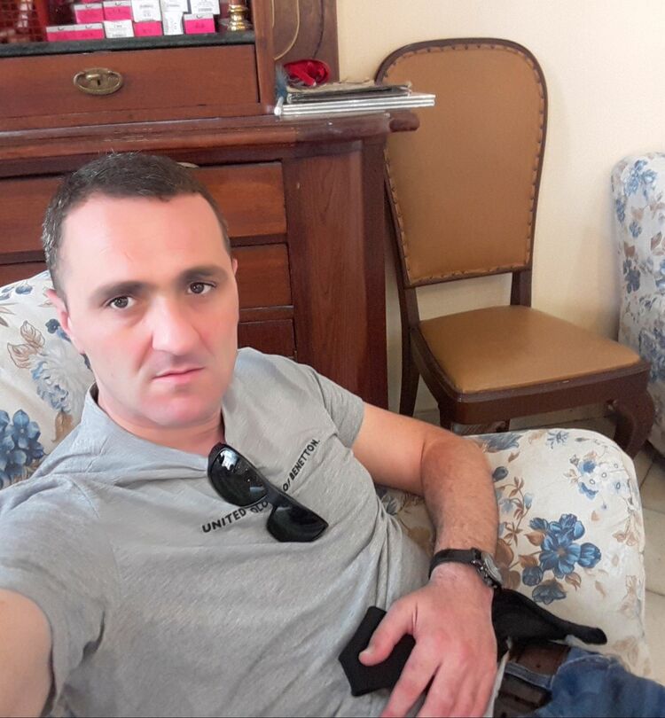  ,   Davit, 43 ,     , c 