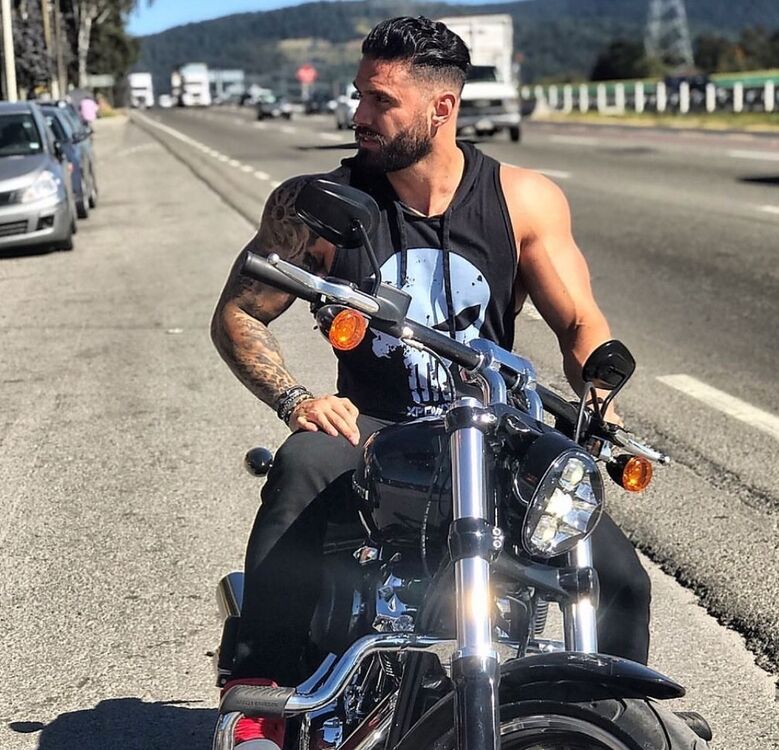 ,   Rafael, 36 ,   , 