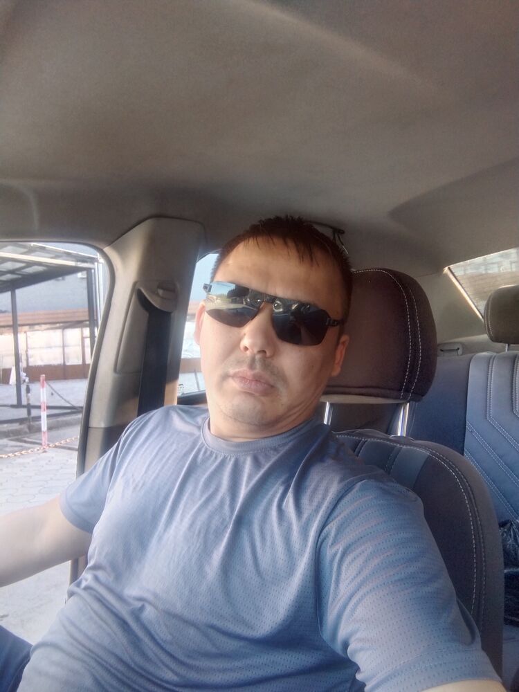  ,   Rustam, 42 ,   ,   