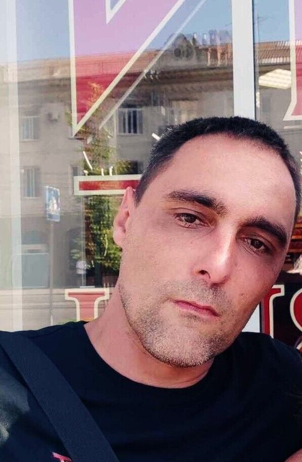 41634996  , 42 ,    