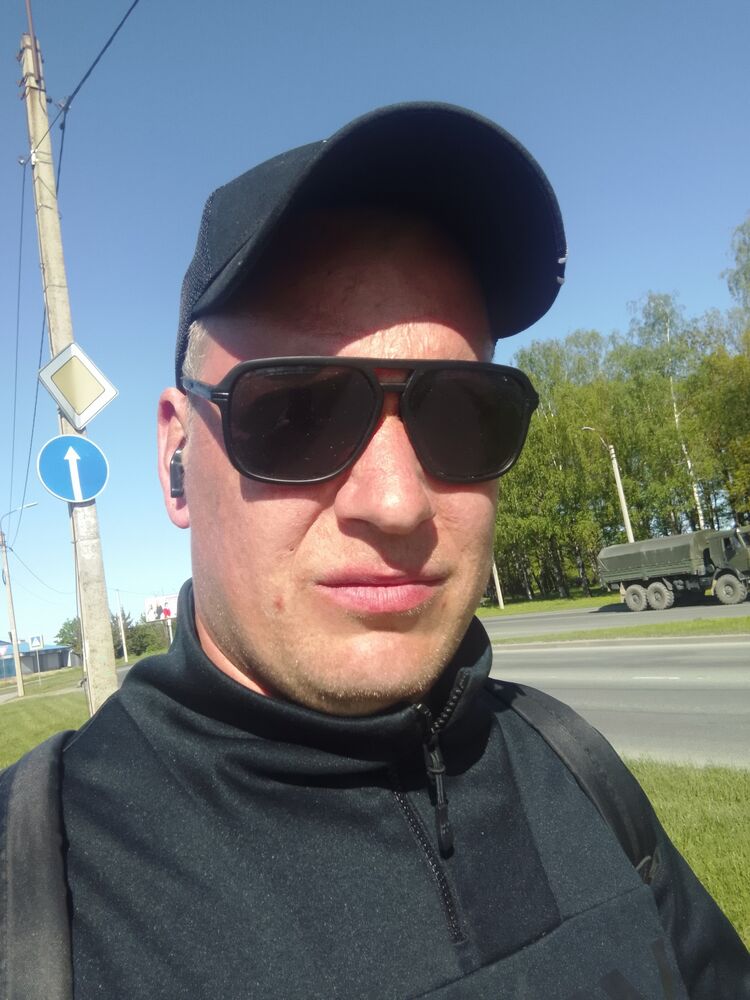  51769676  , 33 ,    