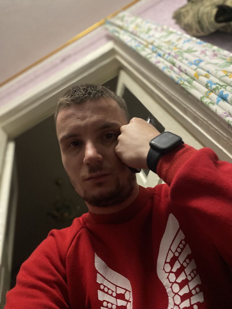  ,   Vlad, 28 ,   ,   