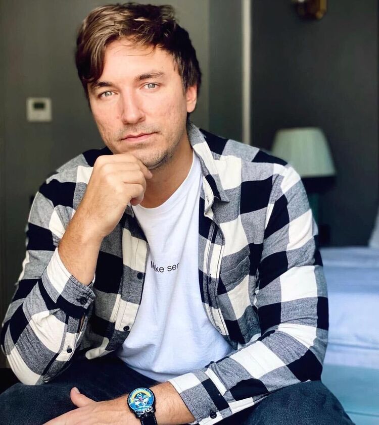 ���������� ������, ���� ������� Simon Alex, 53 ����, ������������ ��� ������, ����� � ���������, c�������� ���������