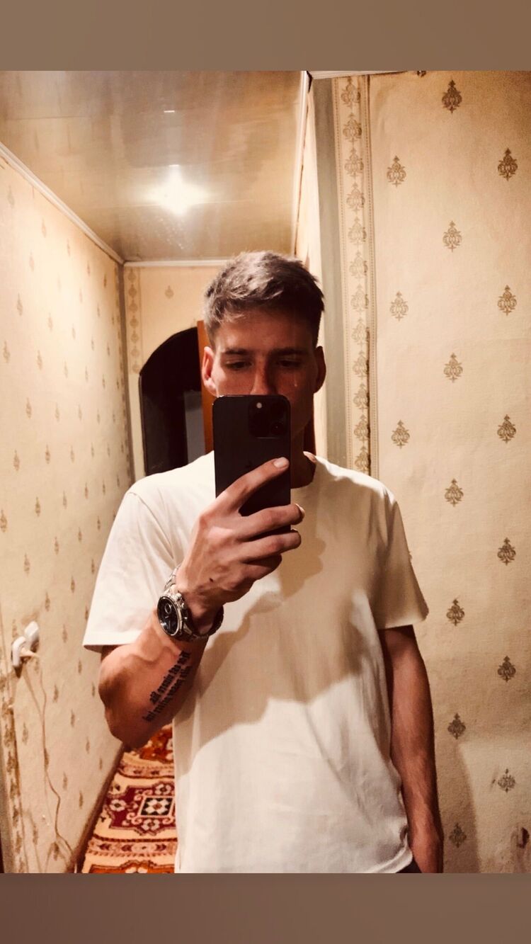 47978446  , 24 ,    