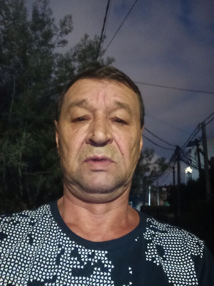  37096486  , 64 ,    