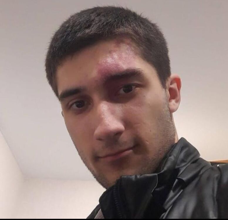  52158586  Rifkat, 26 ,     