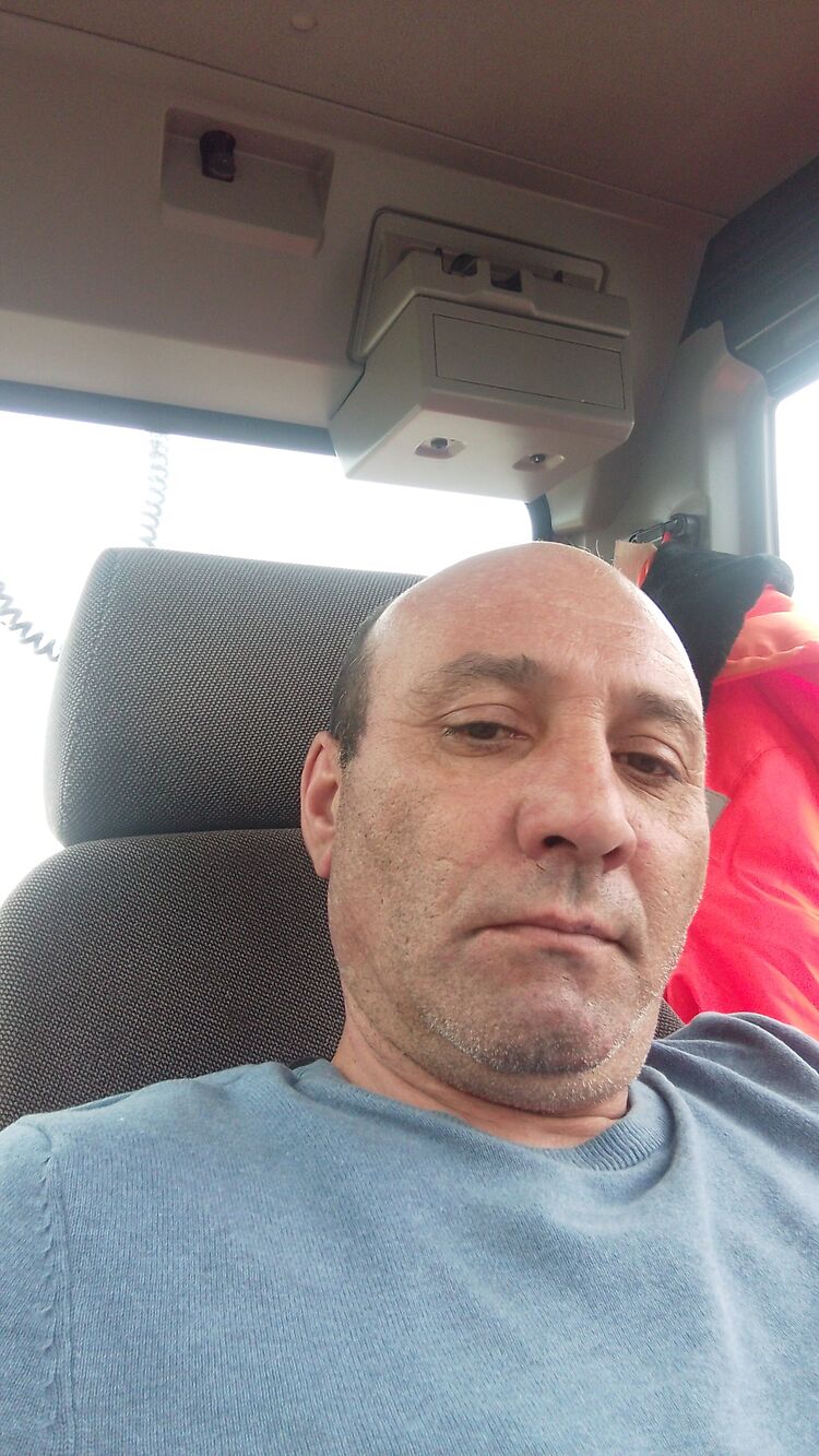  41984656  , 37 ,    