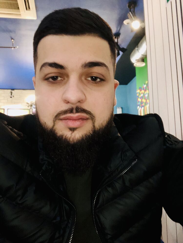  ,   Kolya, 28 ,   ,   