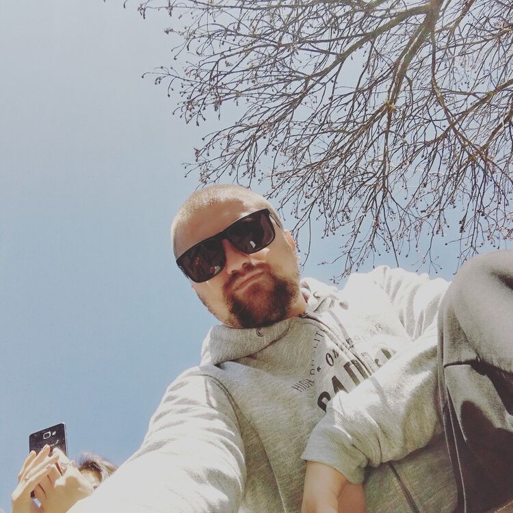  ,   Maks, 35 ,   ,   , c 