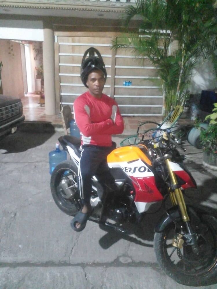  -,   Yeinier, 27 ,   ,   