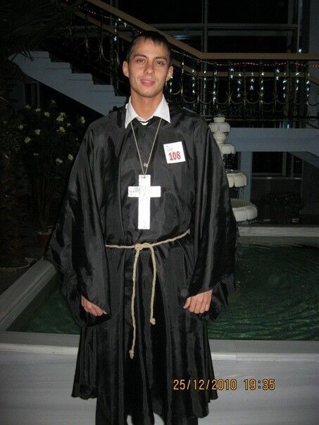   ,   Denis, 38 ,   ,   , c , 