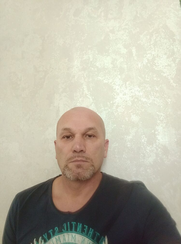  52921816  , 51 ,    
