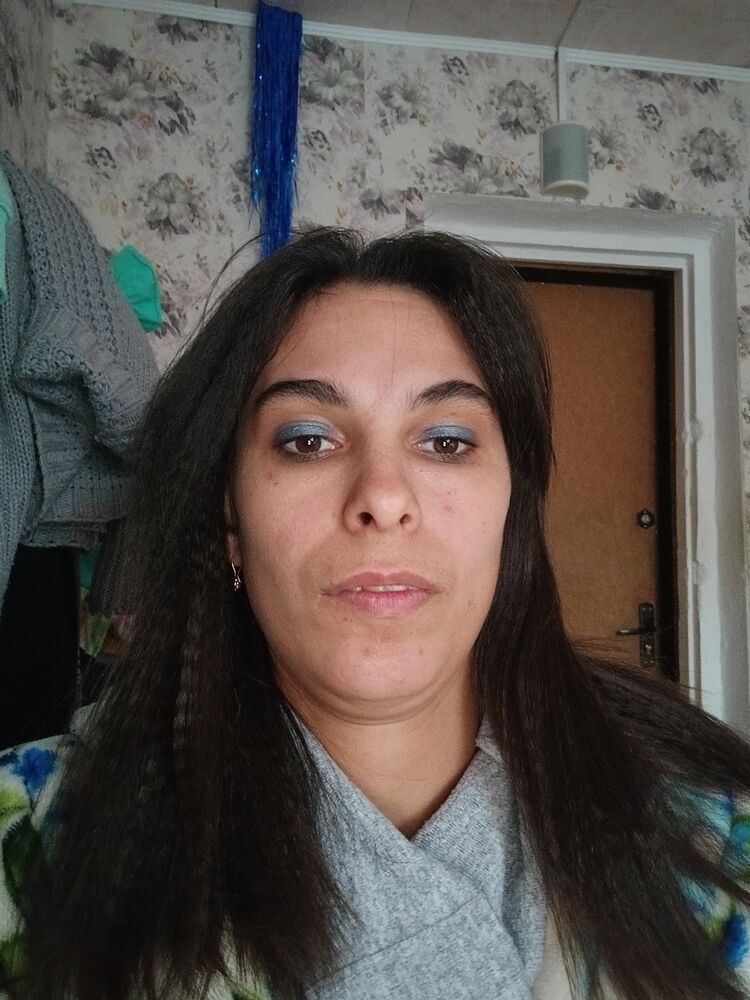  24772656  , 37 ,    