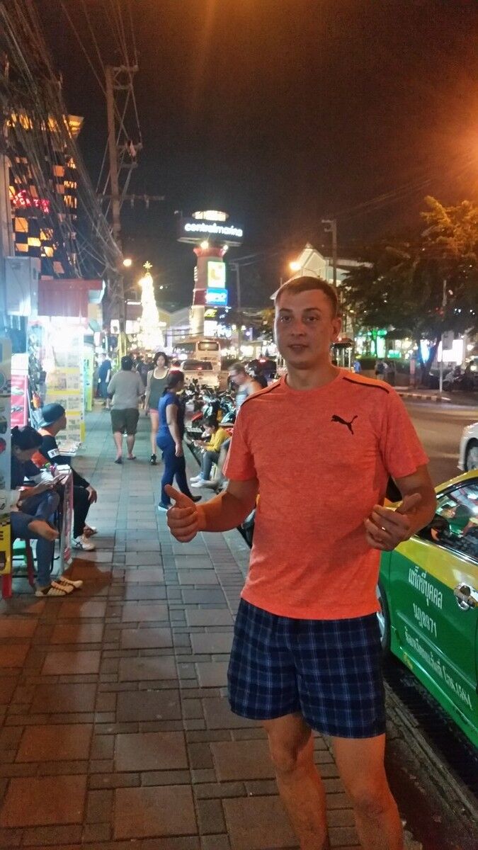  ,   Denis, 37 ,   ,   , c 