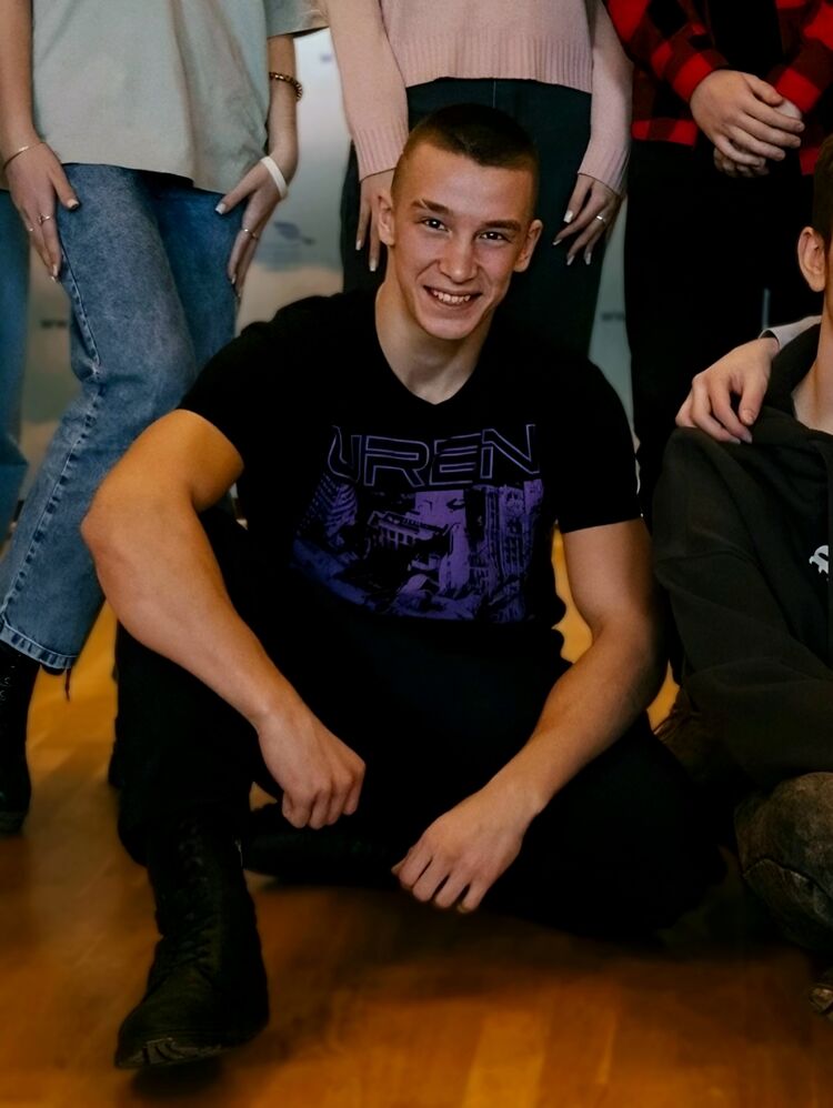  ,   , 20 ,   ,   