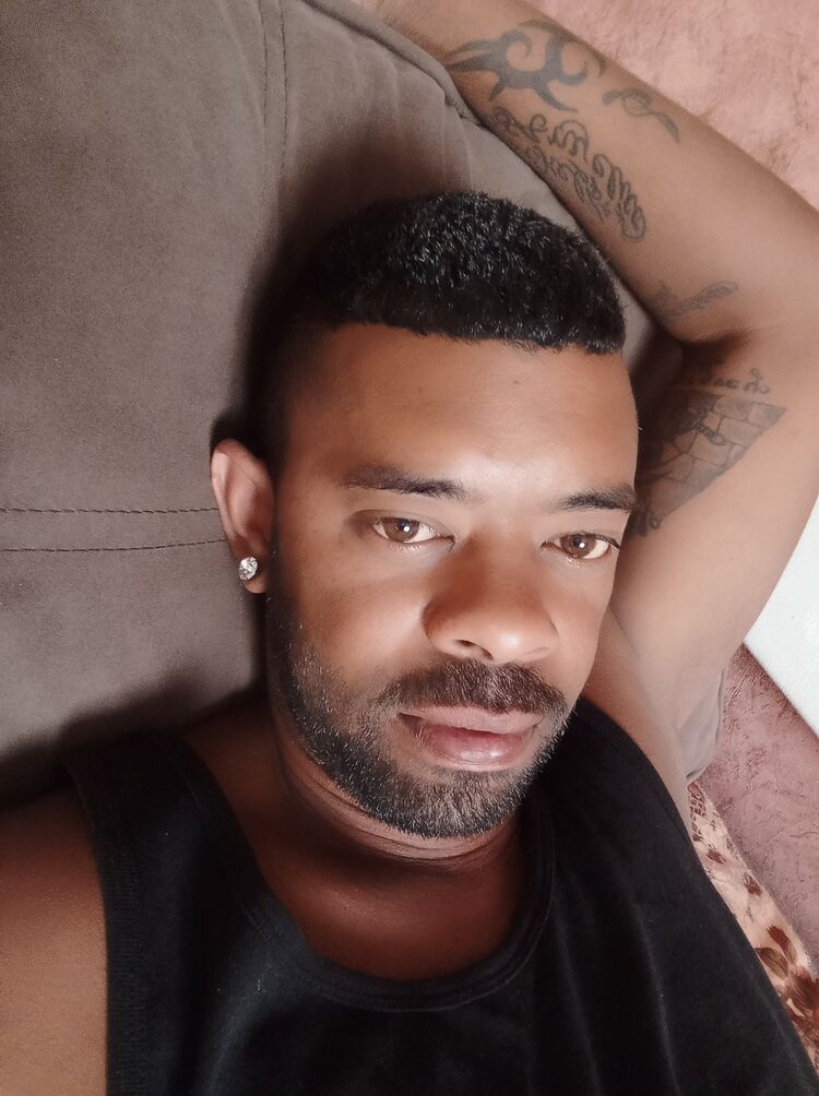  ,   Luis, 34 ,   ,   , c 