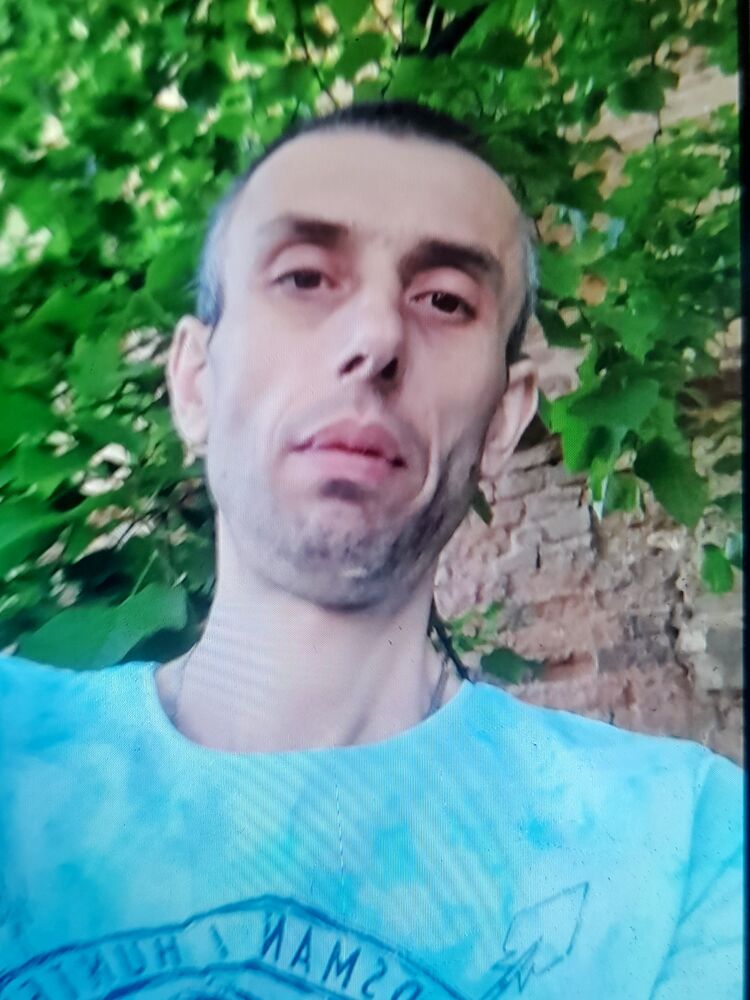  37432216  Vasia, 45 ,    