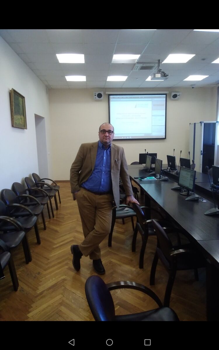  33811766  Boris, 50 ,    