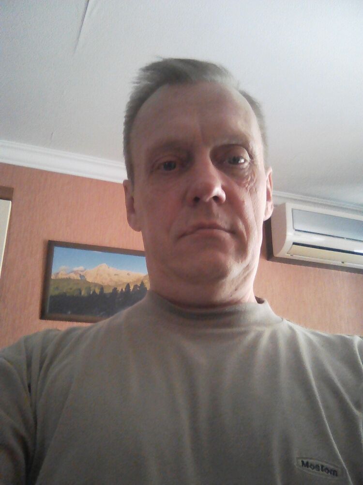  26976576  Sergey, 55 ,    