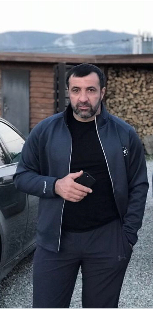  18183056  , 47 ,    