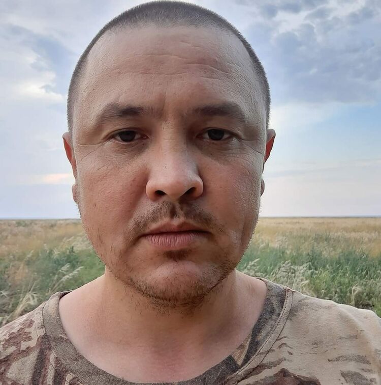  54267246  Panas, 35 ,    