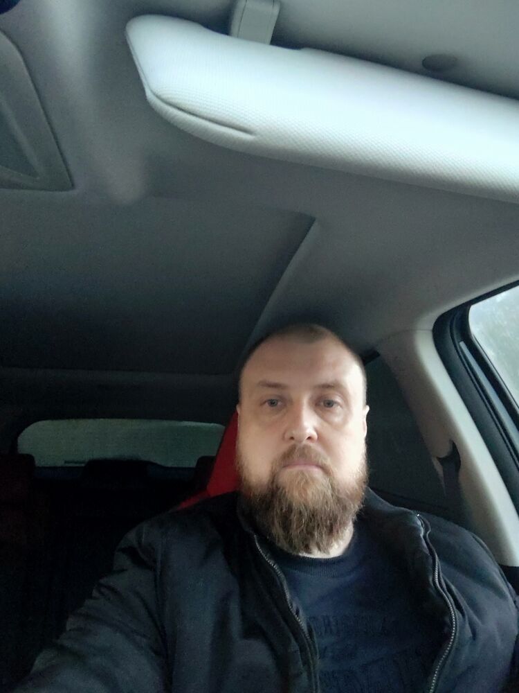  52062456  , 42 ,    