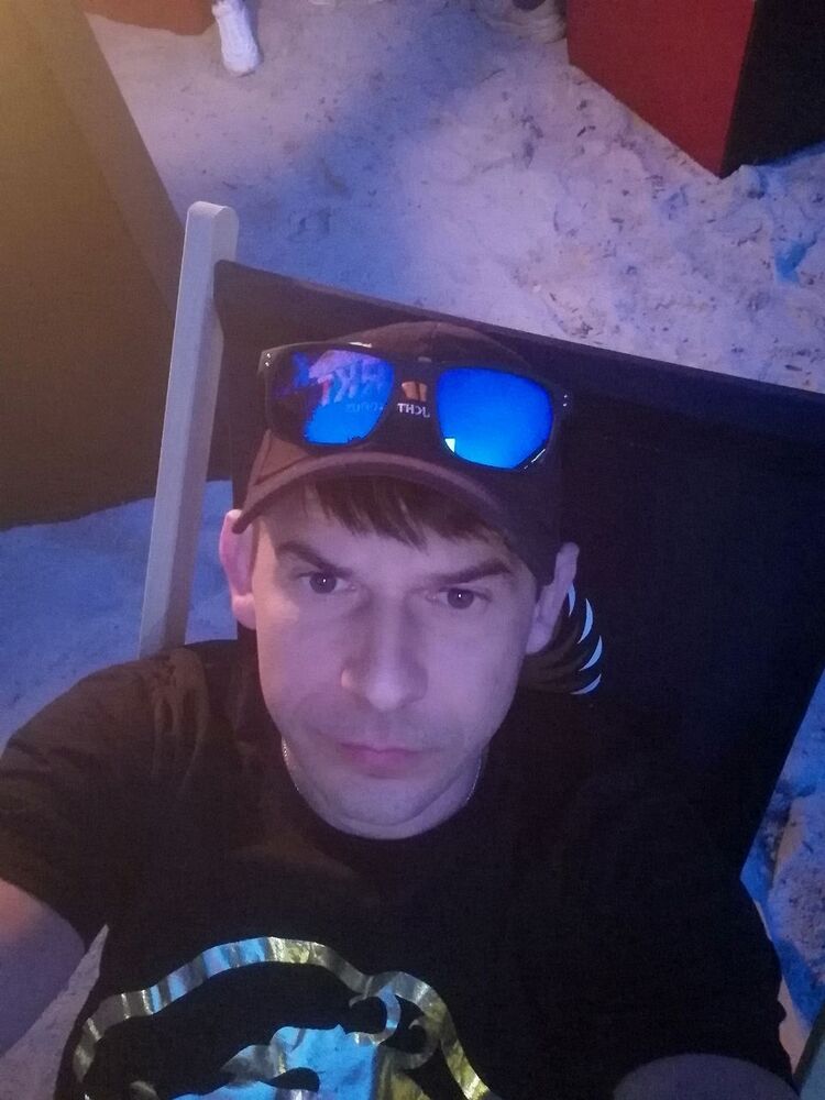  49225346  Pavel, 39 ,    Geiselbach