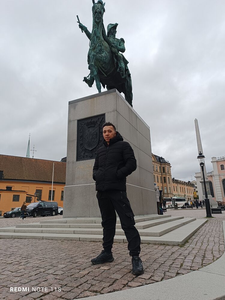 ���� 39257386 ������� Azik, 31 ���, ���� ���������� � ����������