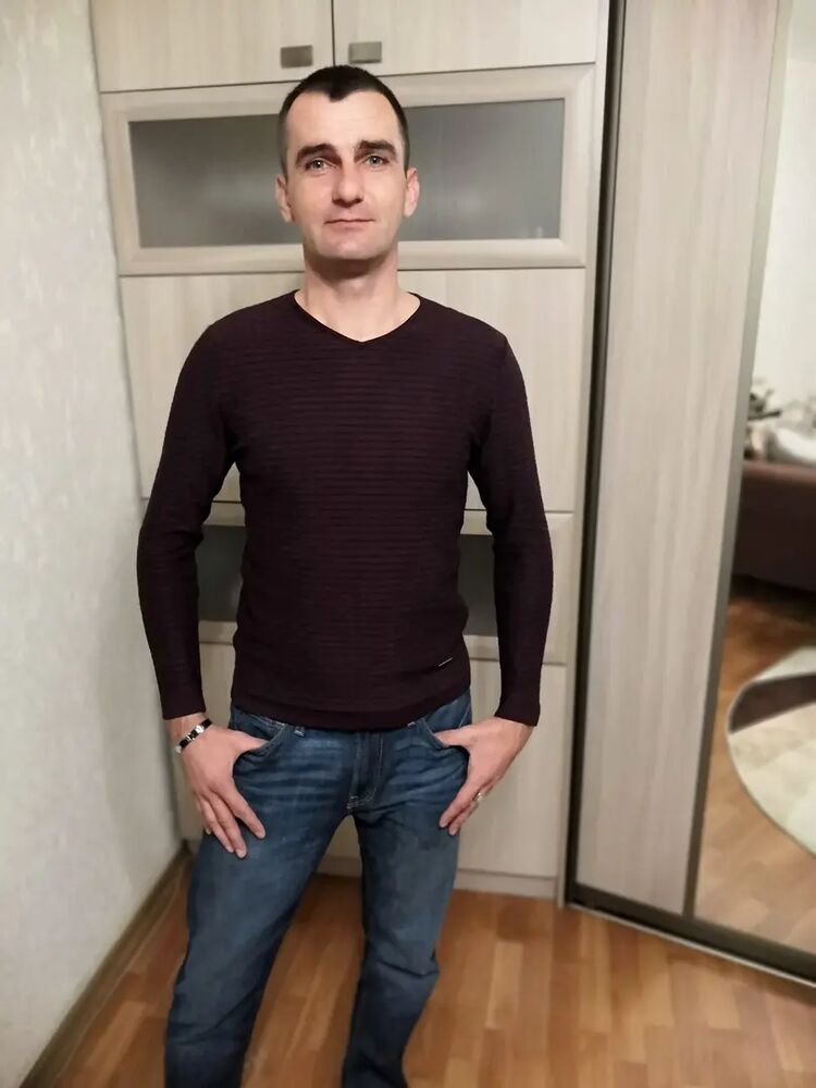  42977476  Dmitriy, 40 ,    