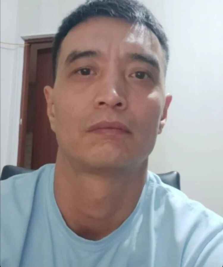  48582396  Kairat Kai, 34 ,    