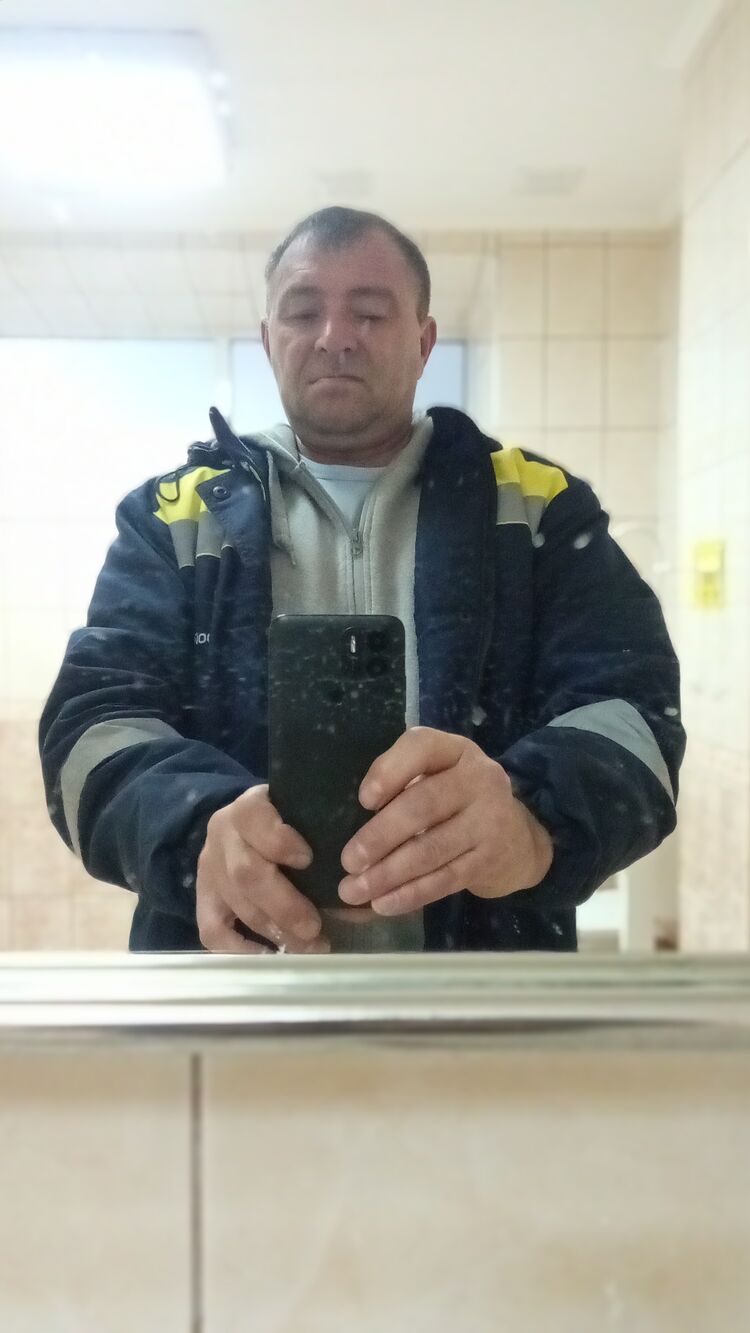  39625476  , 53 ,    