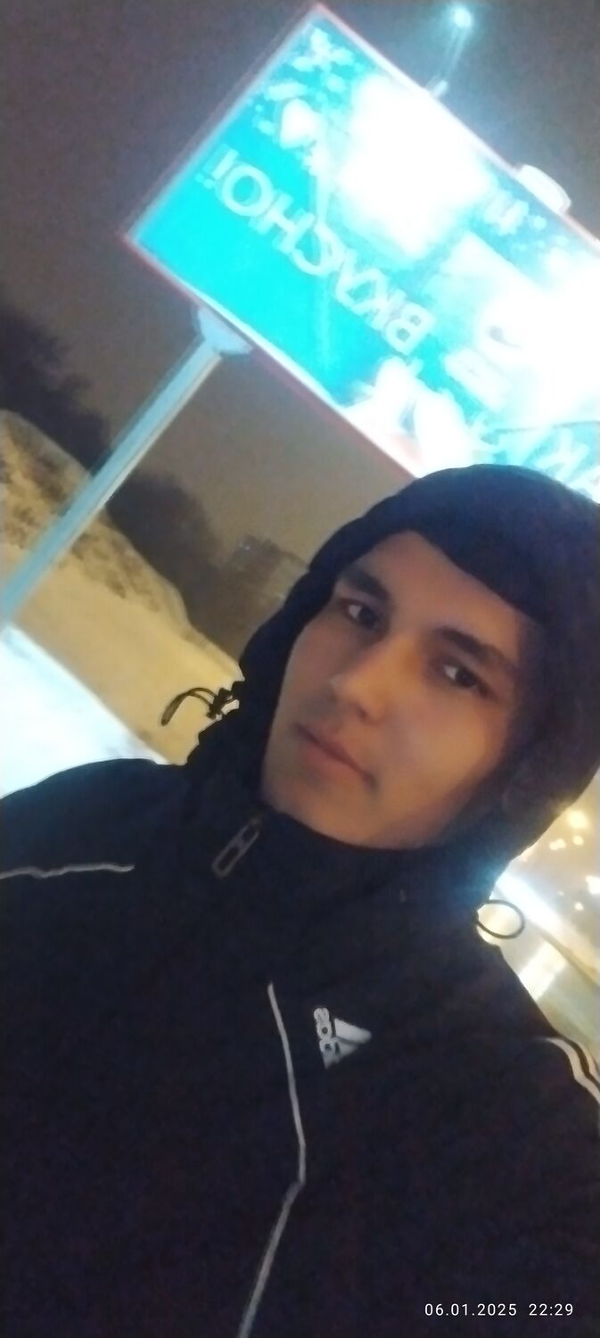  52893466  , 23 ,    