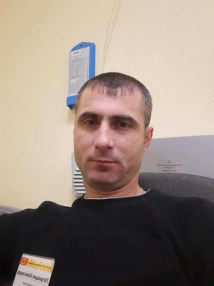  45441836  , 40 ,    